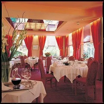 La Bourbonnaise Hotel Serezin-du-Rhone