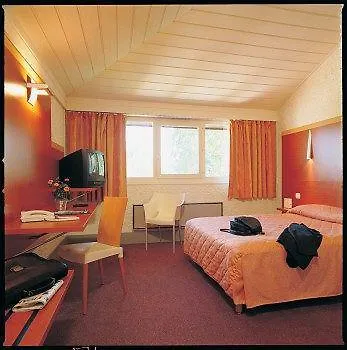 La Bourbonnaise Hotel Serezin-du-Rhone