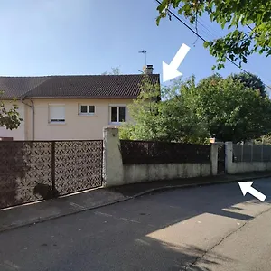  Appartement Dans Maison Avec Jardin Et Balcon, Au Calme