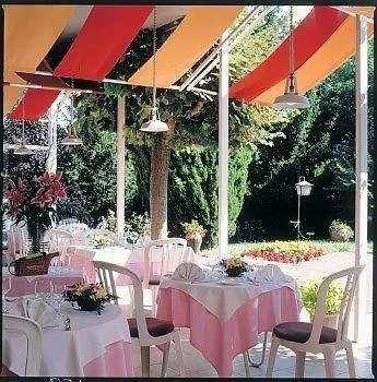 La Bourbonnaise Hotel Serezin-du-Rhone